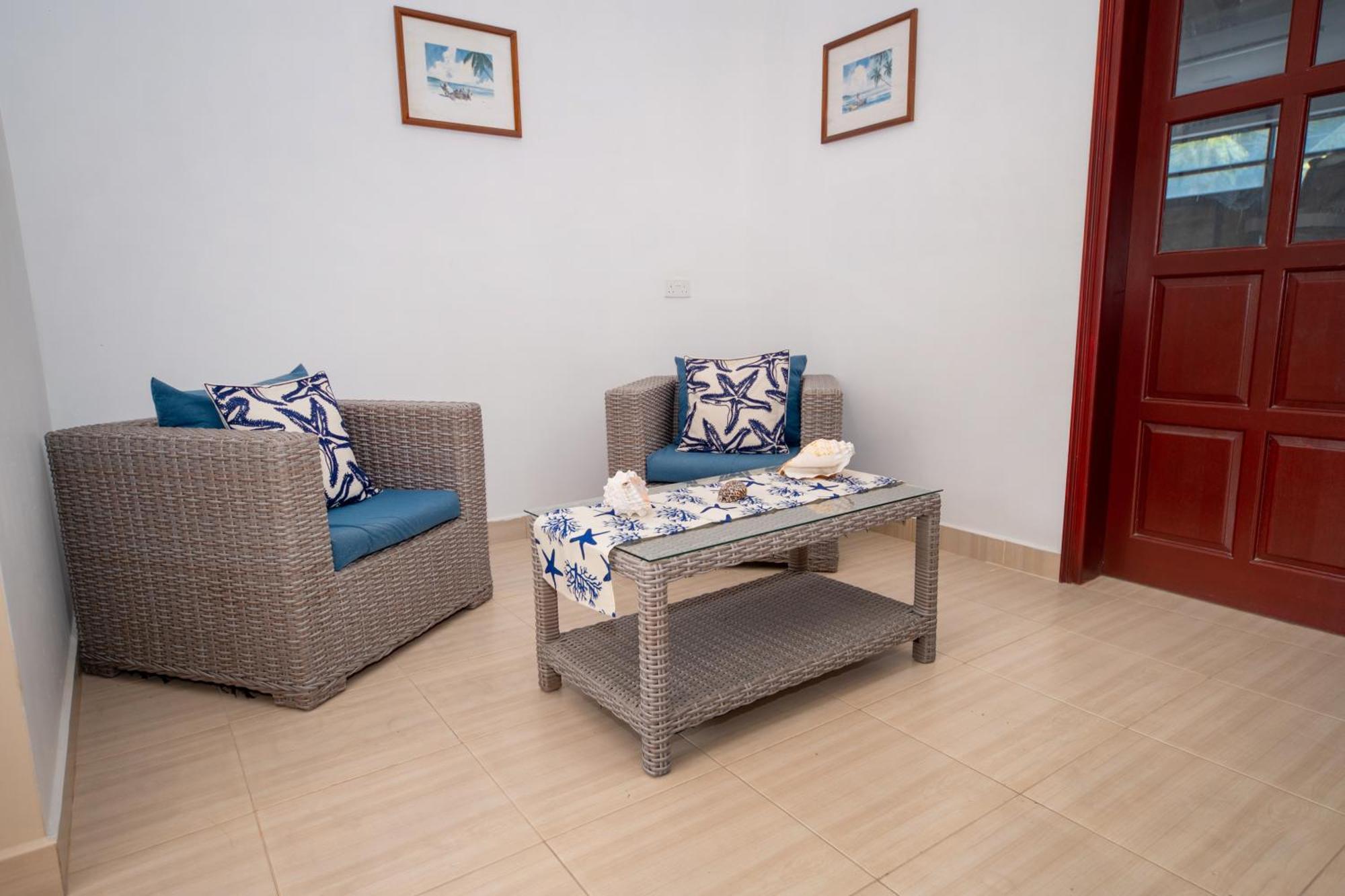 Bijoutier Apartments Grand Anse  ภายนอก รูปภาพ