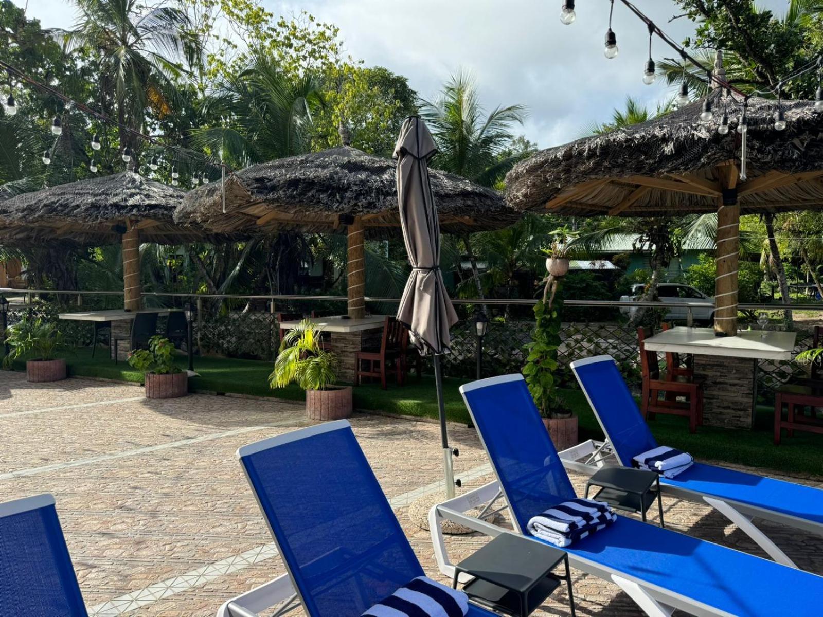 Bijoutier Apartments Grand Anse  ภายนอก รูปภาพ