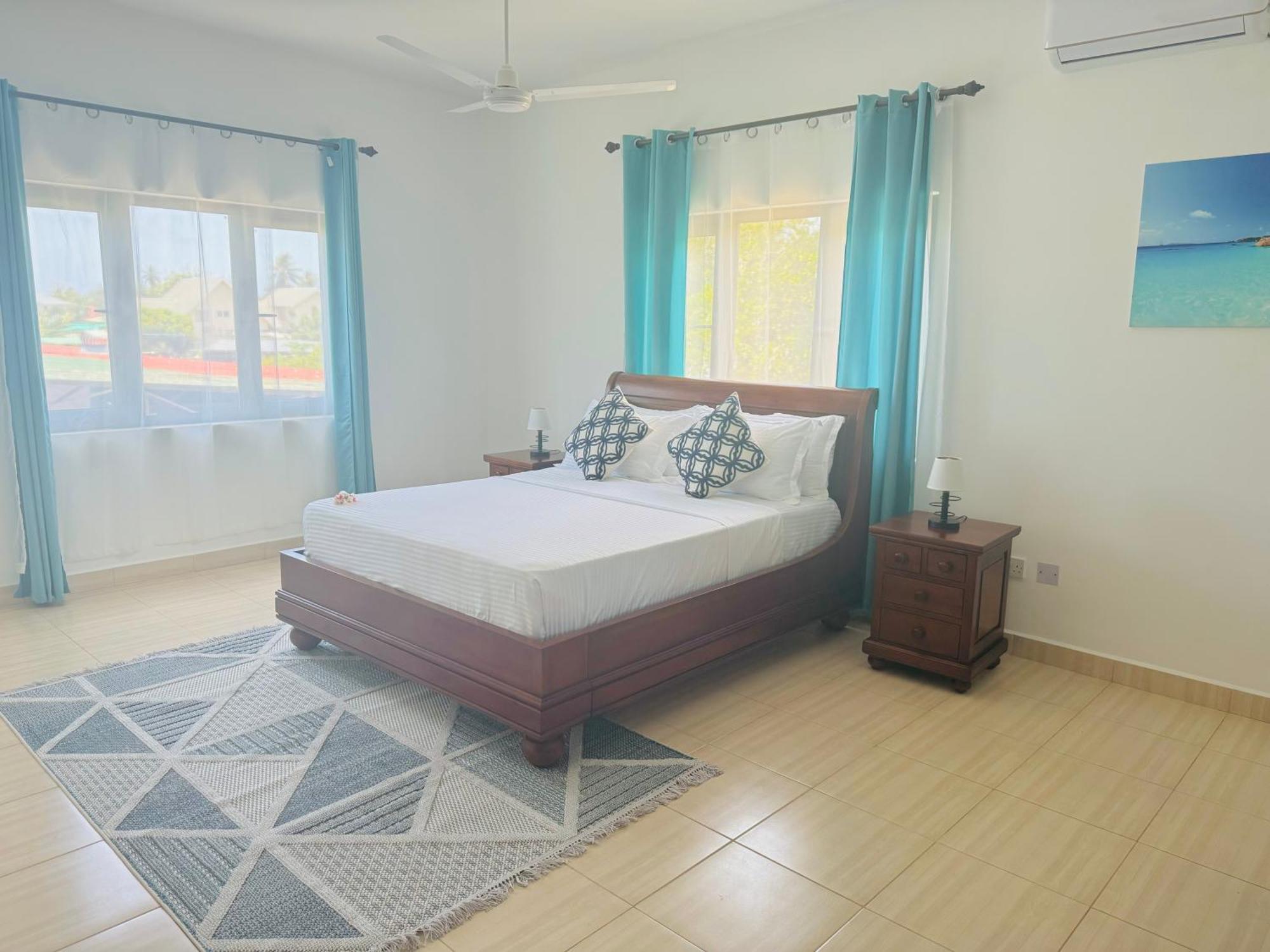 Bijoutier Apartments Grand Anse  ภายนอก รูปภาพ