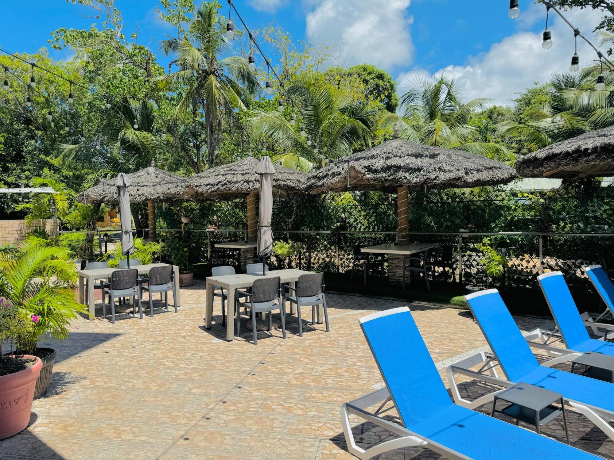 Bijoutier Apartments Grand Anse  ภายนอก รูปภาพ