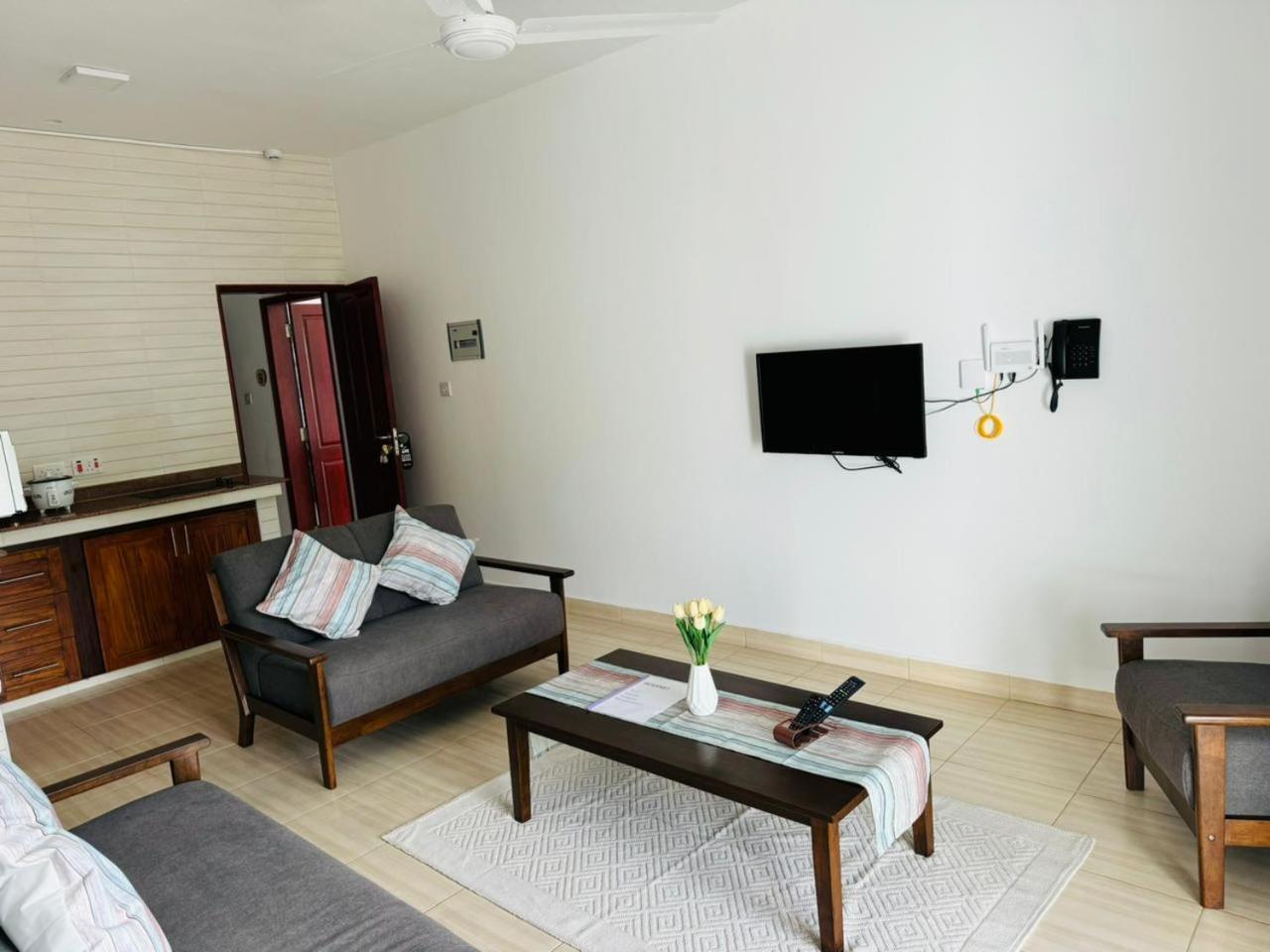 Bijoutier Apartments Grand Anse  ภายนอก รูปภาพ