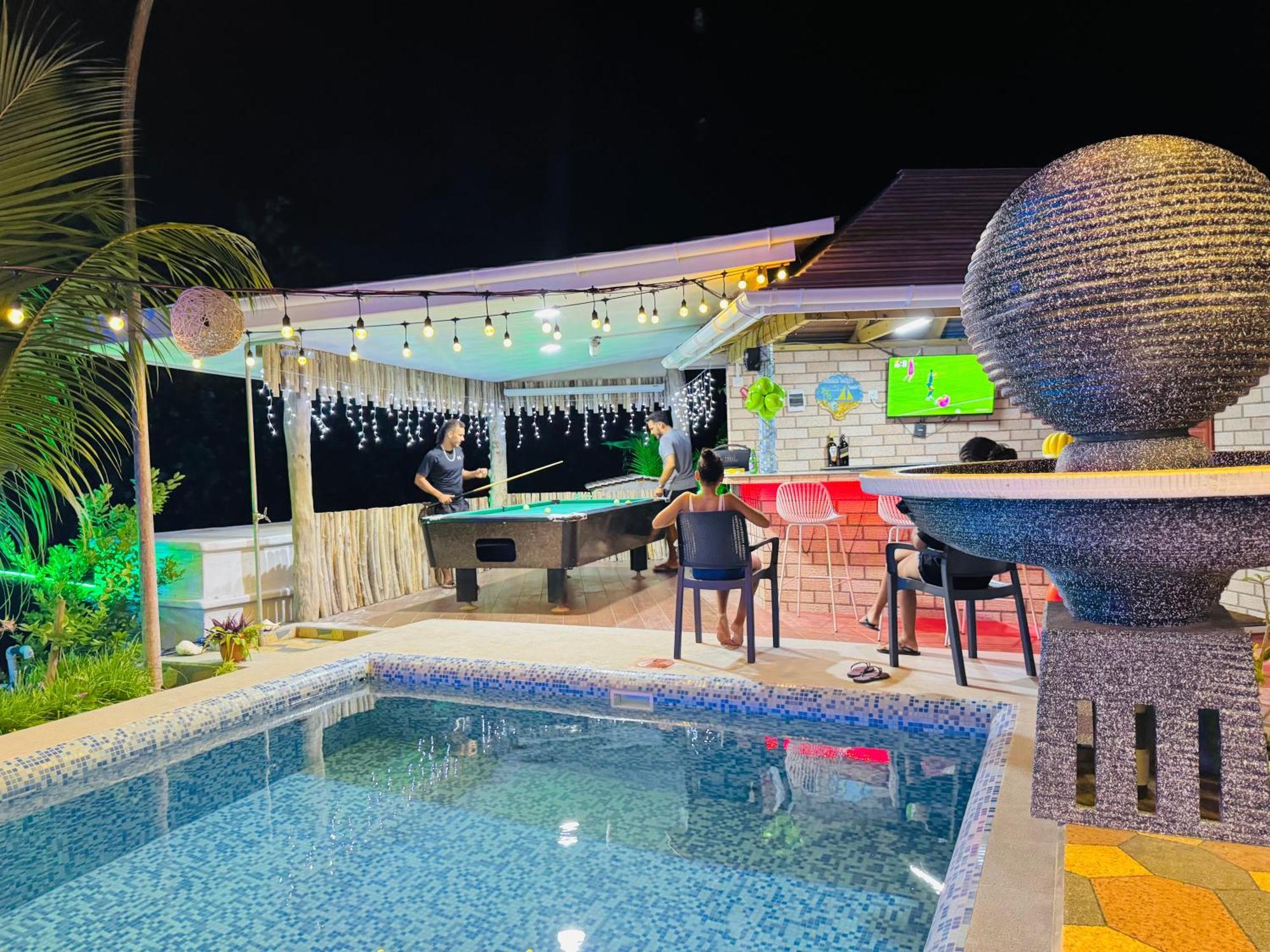 Bijoutier Apartments Grand Anse  ภายนอก รูปภาพ