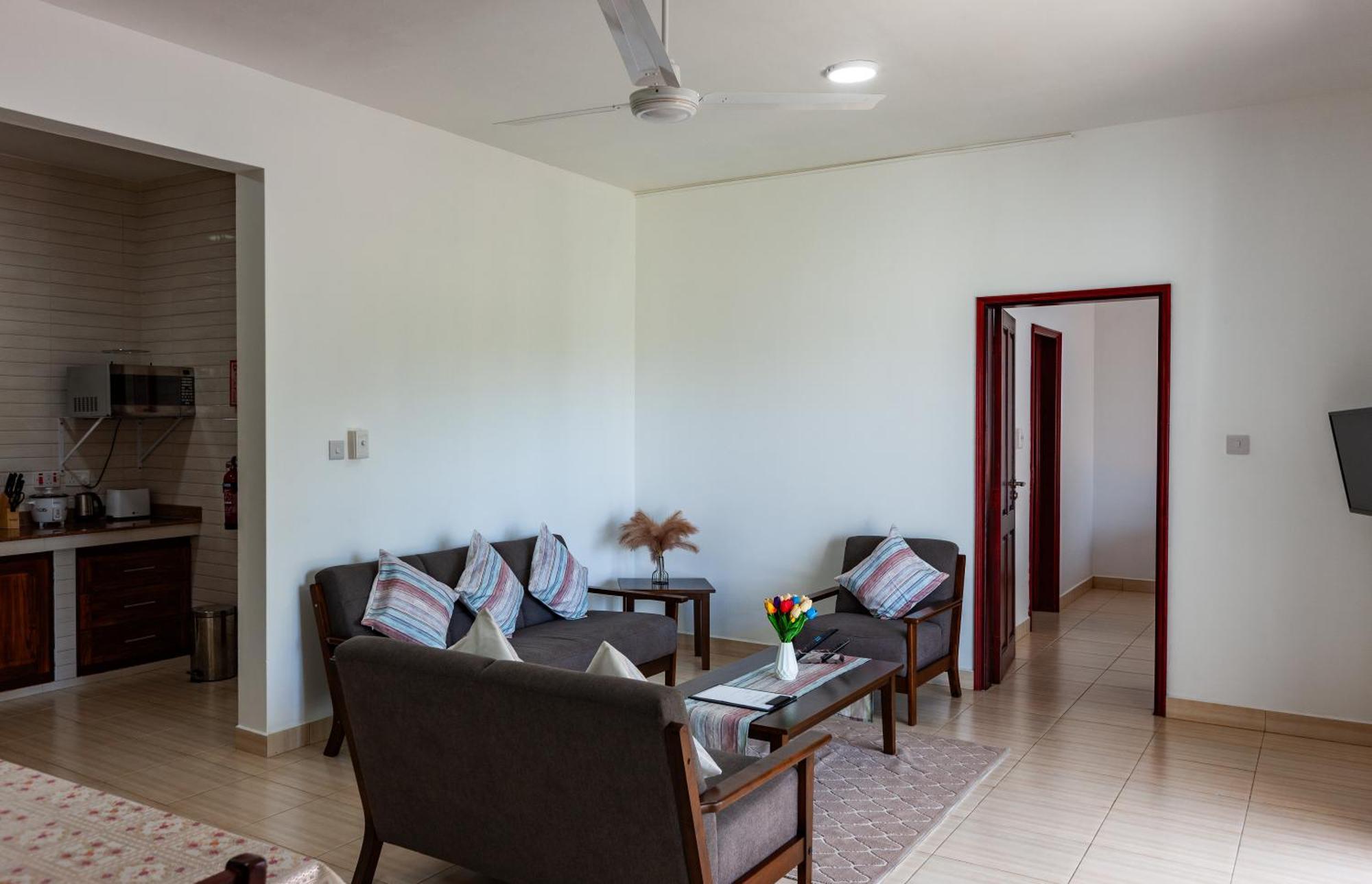 Bijoutier Apartments Grand Anse  ภายนอก รูปภาพ